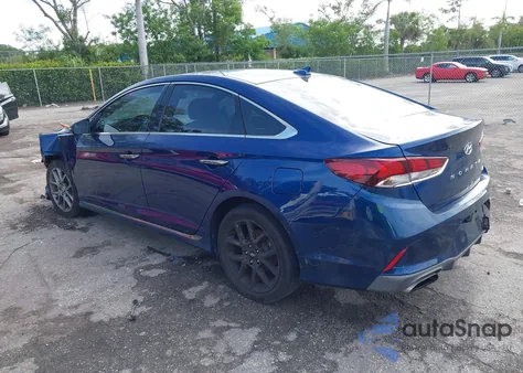 2018 Hyundai Sonata Sport 2.0T z USA, uszkodzony, nr VIN 5NPE34AB6JH633725
